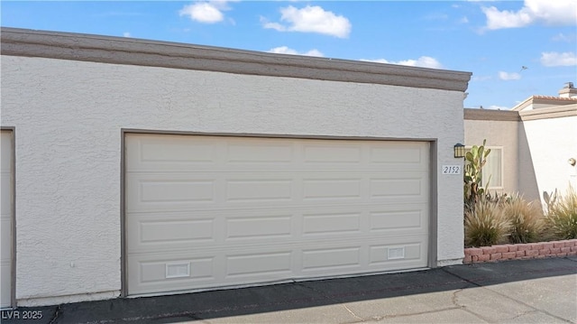 2152 High Dunes Ln, Laughlin, NV 89029 - view of garage