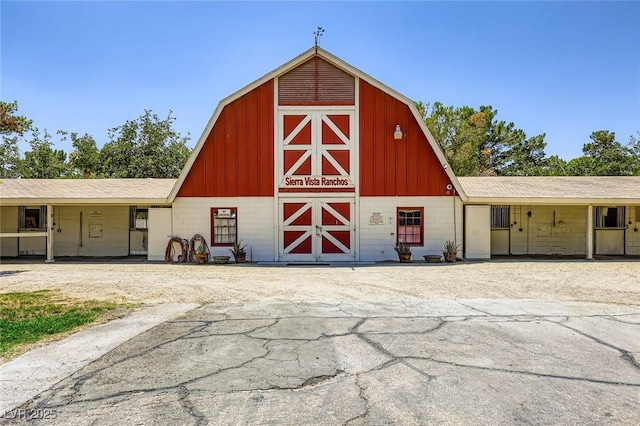 2770 La Casita Ave, Las Vegas, NV 89120 - view of barn