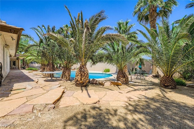 2770 La Casita Ave, Las Vegas, NV 89120 - swimming pool featuring a patio