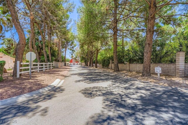 2770 La Casita Ave, Las Vegas, NV 89120 - view of street featuring traffic signs