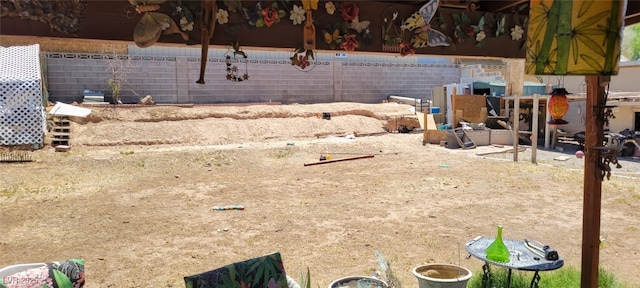 1886 Ludington Ave, Las Vegas, NV 89156 - view of yard