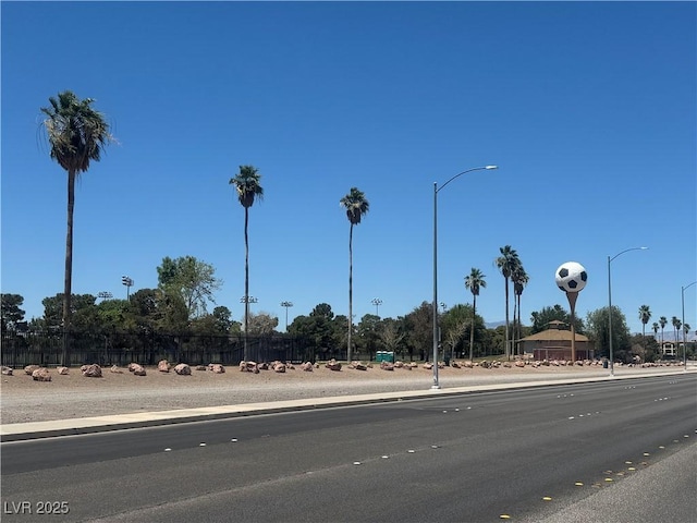 6922 Majestic Palm Dr, Las Vegas, NV 89122 - photo 41