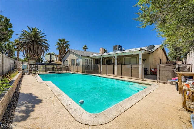6616 Celeste Ave, Las Vegas, NV 89107 - view of swimming pool with a patio