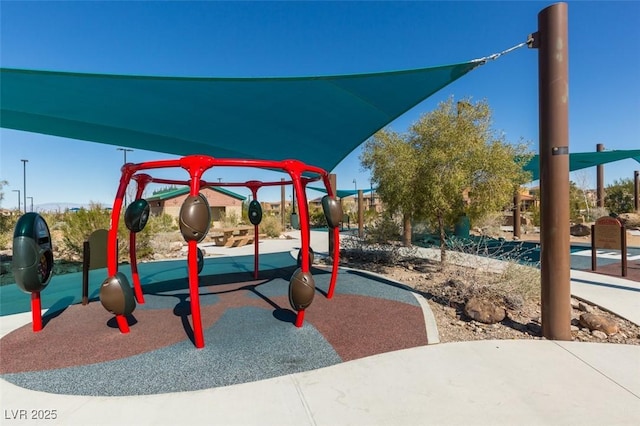 3166 Via Da Vinci, Henderson, NV 89044 - view of playground