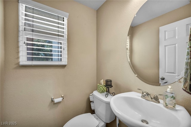 10312 Glimmering Star Dr, Las Vegas, NV 89178 - bathroom with a sink and toilet