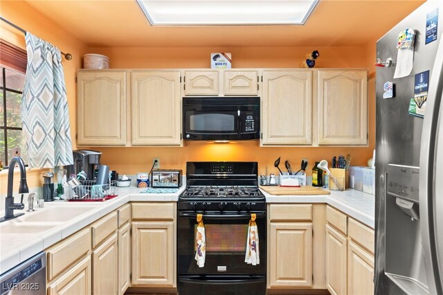 2851 S Valley View Blvd Unit 1071, Las Vegas, NV 89102 - photo 14