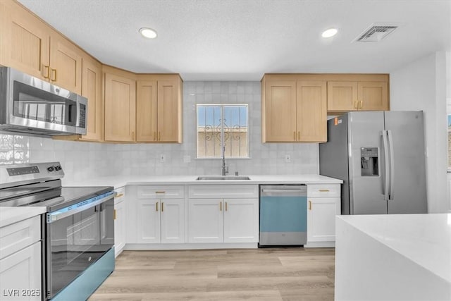 747 Greenbriar Townhouse Way, Las Vegas, NV 89121 - photo 1