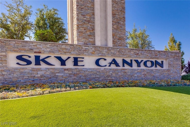 10160 Tree Blossom Ave, Las Vegas, NV 89166 - community / neighborhood sign featuring a yard