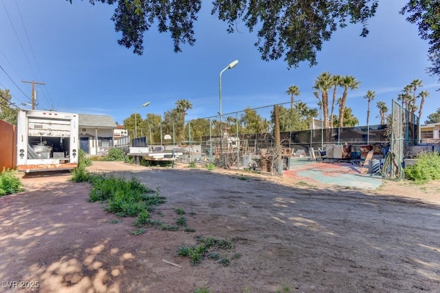 1818 Waldman Ave, Las Vegas, NV 89102 - view of road with street lighting