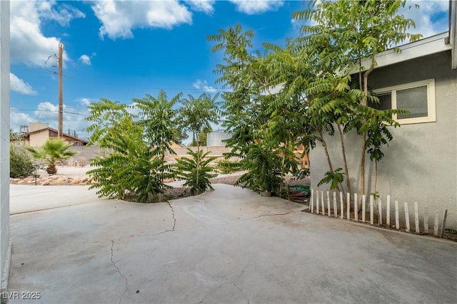 5486 Alfred Dr, Las Vegas, NV 89108 - view of patio / terrace