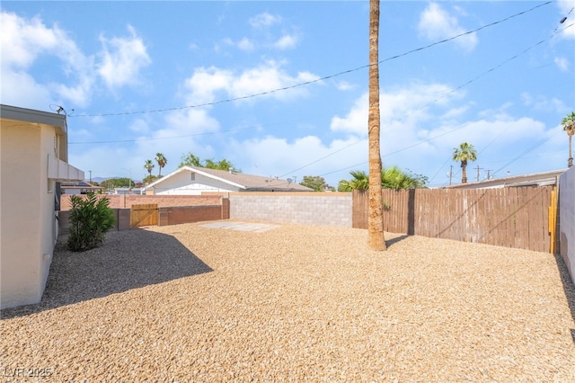 600 Berry Cir, Las Vegas, NV 89107 - view of fenced backyard