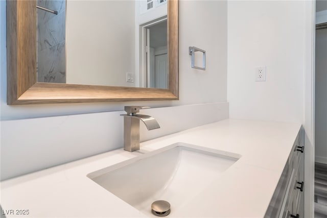 600 Berry Cir, Las Vegas, NV 89107 - bathroom featuring vanity