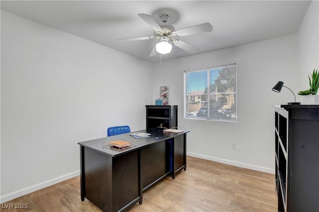 7950 W Flamingo Rd Unit 1042, Las Vegas, NV 89147 - office area featuring light wood-style floors and a ceiling fan