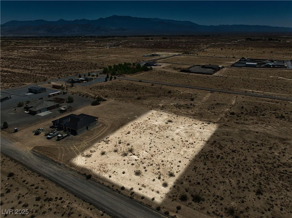 9121 S Raymond St, Pahrump, NV 89048 - photo 1