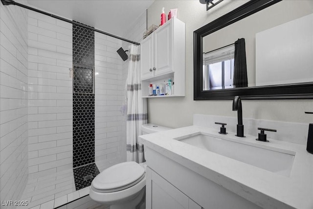2088 Miner Way, Las Vegas, NV 89104 - bathroom with vanity and a tile shower