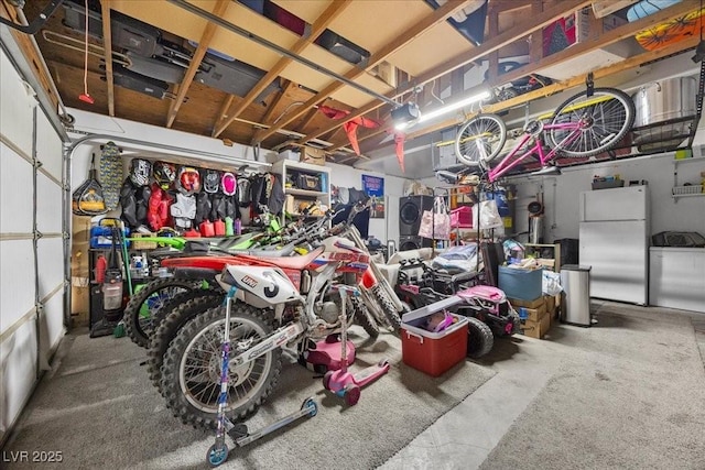 2088 Miner Way, Las Vegas, NV 89104 - garage featuring freestanding refrigerator