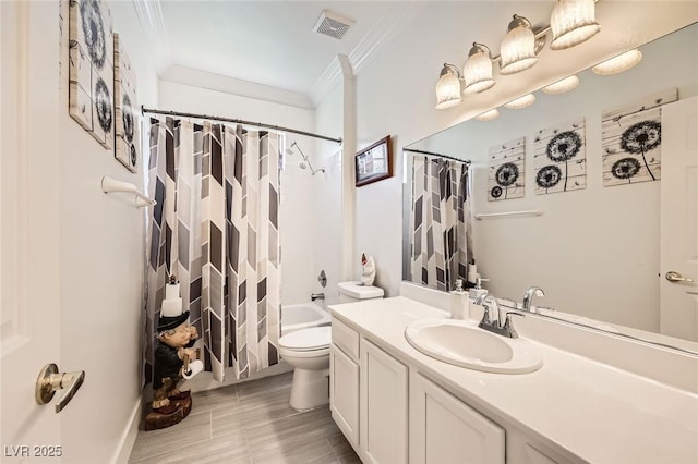 2050 W Warm Springs Rd Unit 3624, Henderson, NV 89014 - full bath with crown molding, vanity, and shower / tub combo with curtain