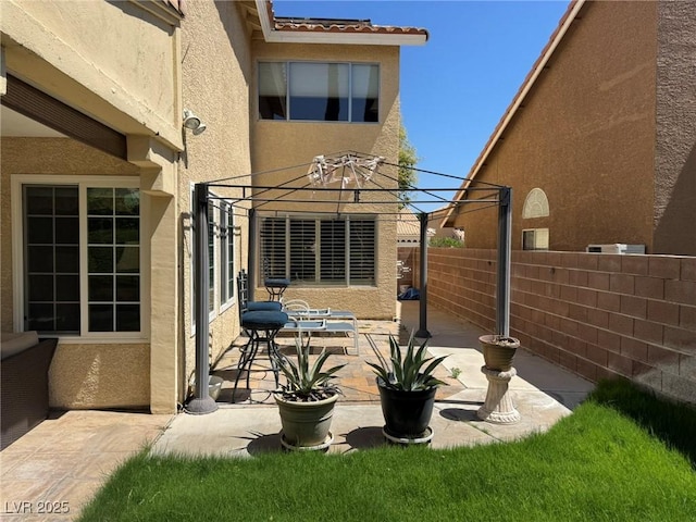 8225 Bermuda Beach Dr, Las Vegas, NV 89128 - view of patio