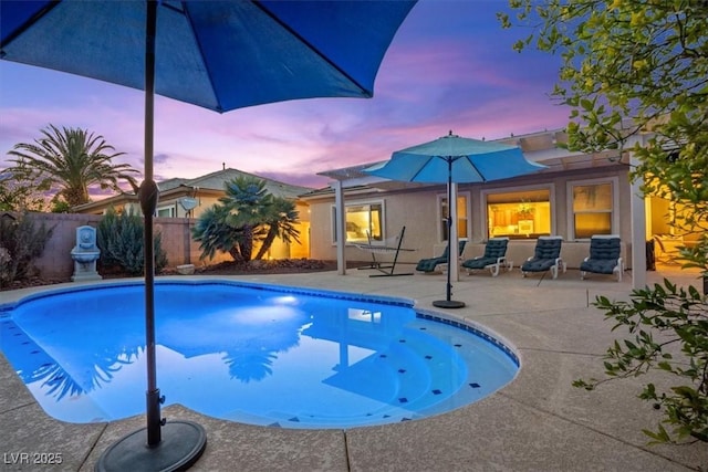 8623 Kennedy Heights Ct, Las Vegas, NV 89131 - pool at dusk with a patio