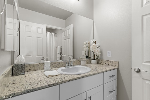 4498 Lantern Point Ave, North Las Vegas, NV 89084 - bathroom featuring vanity