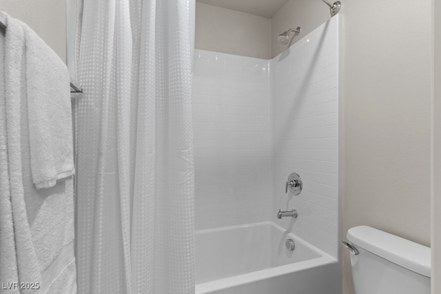 4498 Lantern Point Ave, North Las Vegas, NV 89084 - bathroom with toilet and shower / bath combo with shower curtain
