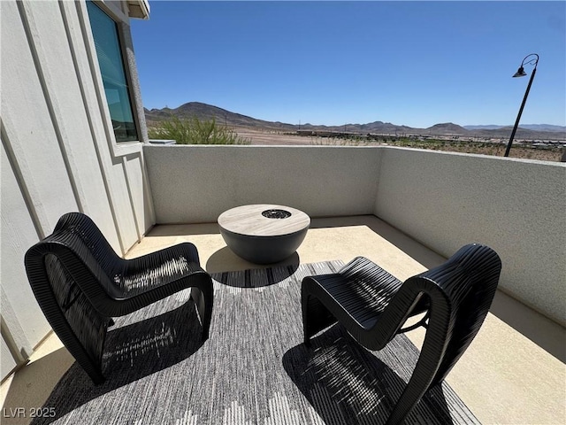 2722 Marchetti Pl, Henderson, NV 89044 - patio / terrace with a mountain view