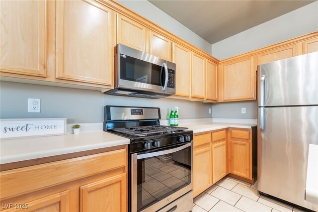 5031 Droubay Dr, Las Vegas, NV 89122 - photo 13