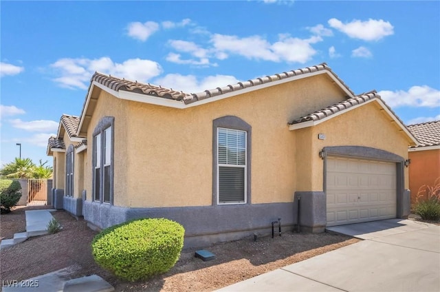 5031 Droubay Dr, Las Vegas, NV 89122 - photo 2