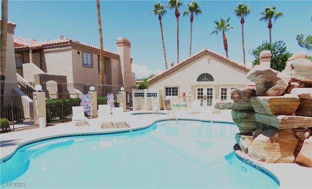 1851 Hillpointe Rd Unit 1711, Henderson, NV 89074 - community pool with french doors and a patio area