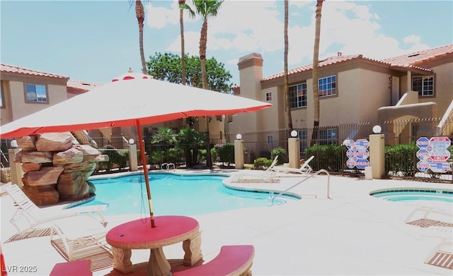 1851 Hillpointe Rd Unit 1711, Henderson, NV 89074 - community pool featuring a hot tub, a patio area, and a gazebo