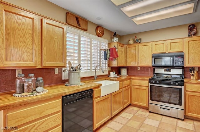 9912 Woodhouse Dr, Las Vegas, NV 89134 - photo 20
