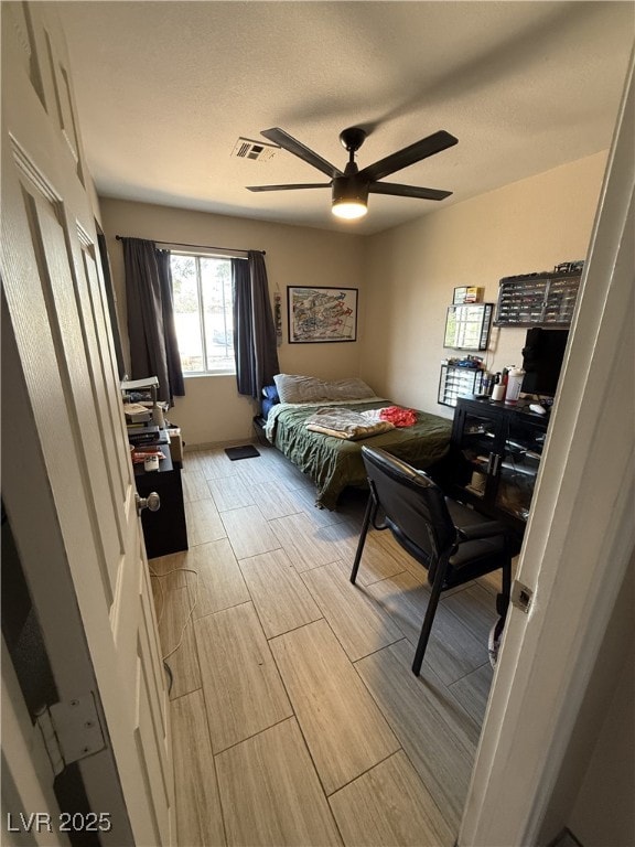 558 Roxella Ln Unit D, Las Vegas, NV 89110 - photo 14
