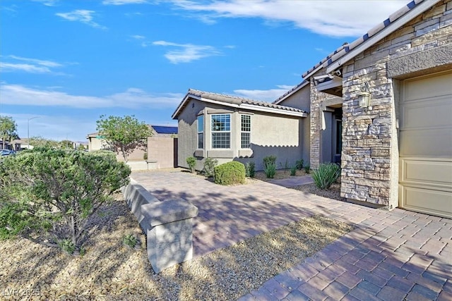 1105 Aubrey Springs Ave, Henderson, NV 89014 - photo 2