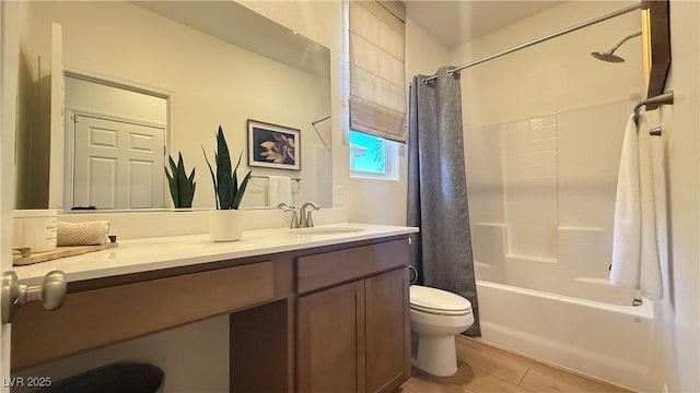739 Wild Highlands Ln, Henderson, NV 89015 - full bathroom featuring vanity and shower / tub combo with curtain