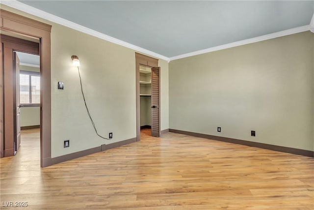 4272 Sheppard Dr, Las Vegas, NV 89121 - unfurnished room with ornamental molding and light wood-style floors