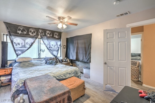 2450 Tournament St, Las Vegas, NV 89142 - bedroom featuring light wood-style floors and ceiling fan