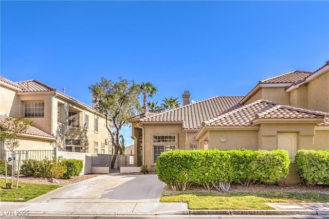 9220 Pitching Wedge Dr, Las Vegas, NV 89134 - photo 1
