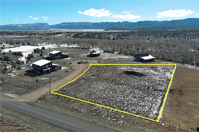 187 W Bryce Gate Cir, Hatch, UT 84735
