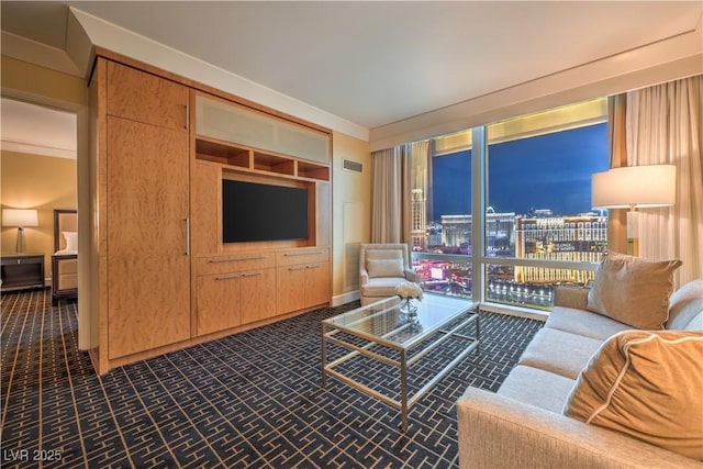 2000 Fashion Show Dr Unit 4105-4106, Las Vegas, NV 89109 - view of living area