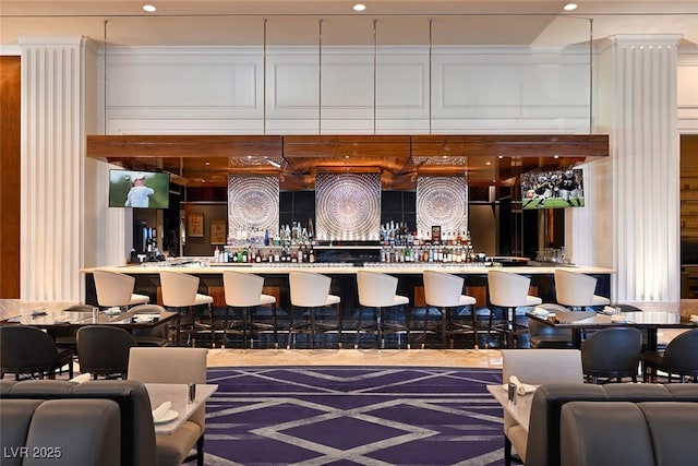 2000 Fashion Show Dr Unit 4105-4106, Las Vegas, NV 89109 - community bar area featuring tasteful backsplash