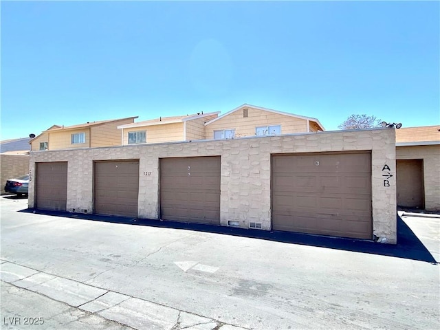 5215 Gray Ln, Las Vegas, NV 89119 - photo 1