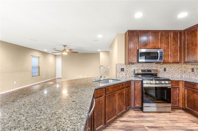 8930 W Ford Ave, Las Vegas, NV 89148 - photo 16
