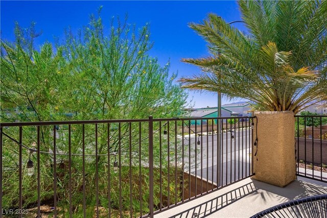 7733 Harthill Park Ave, Las Vegas, NV 89113 - photo 37