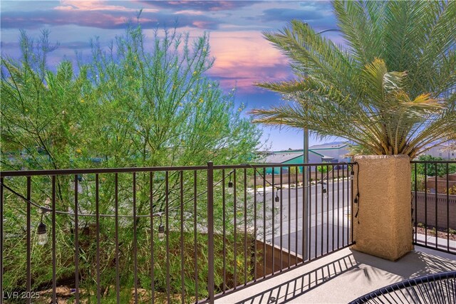 7733 Harthill Park Ave, Las Vegas, NV 89113 - photo 38