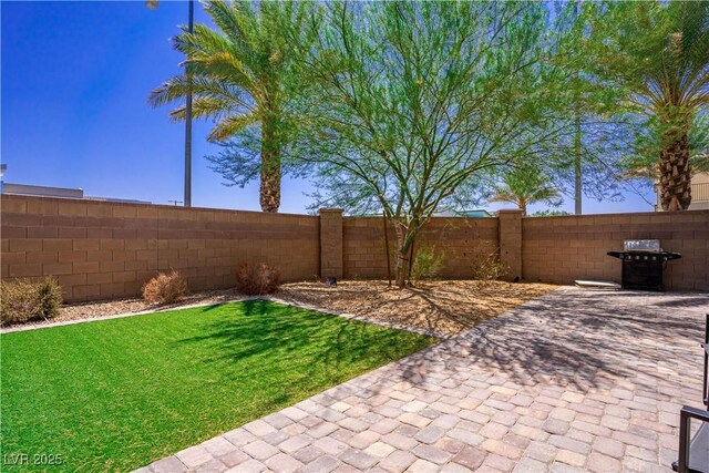 7733 Harthill Park Ave, Las Vegas, NV 89113 - photo 41
