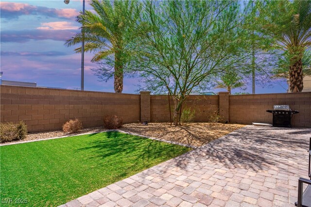 7733 Harthill Park Ave, Las Vegas, NV 89113 - photo 42