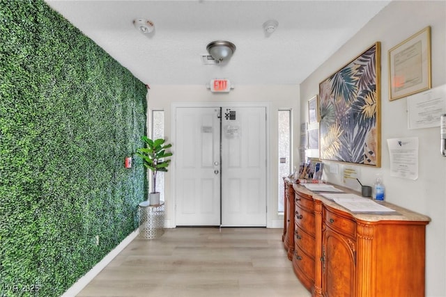 465 E Robindale Rd, Las Vegas, NV 89123 - foyer entrance featuring light wood-style floors