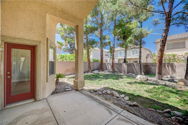 10198 Timber Willow Ave, Las Vegas, NV 89135 - fenced backyard featuring a patio
