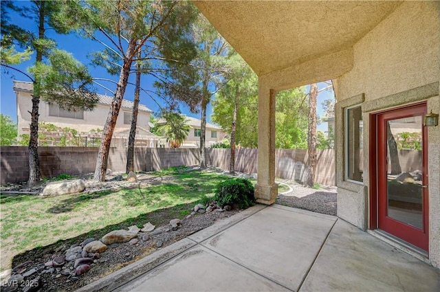 10198 Timber Willow Ave, Las Vegas, NV 89135 - fenced backyard with a patio