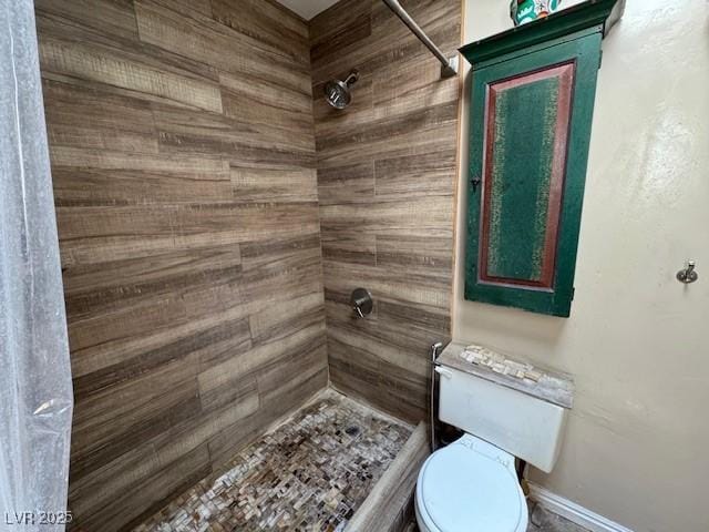 632 Tam O Shanter, Las Vegas, NV 89109 - full bathroom featuring a tile shower and toilet